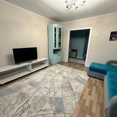 Lux Home На Берегу Ульбы Ustʼ-Kamenogorsk Esterno foto